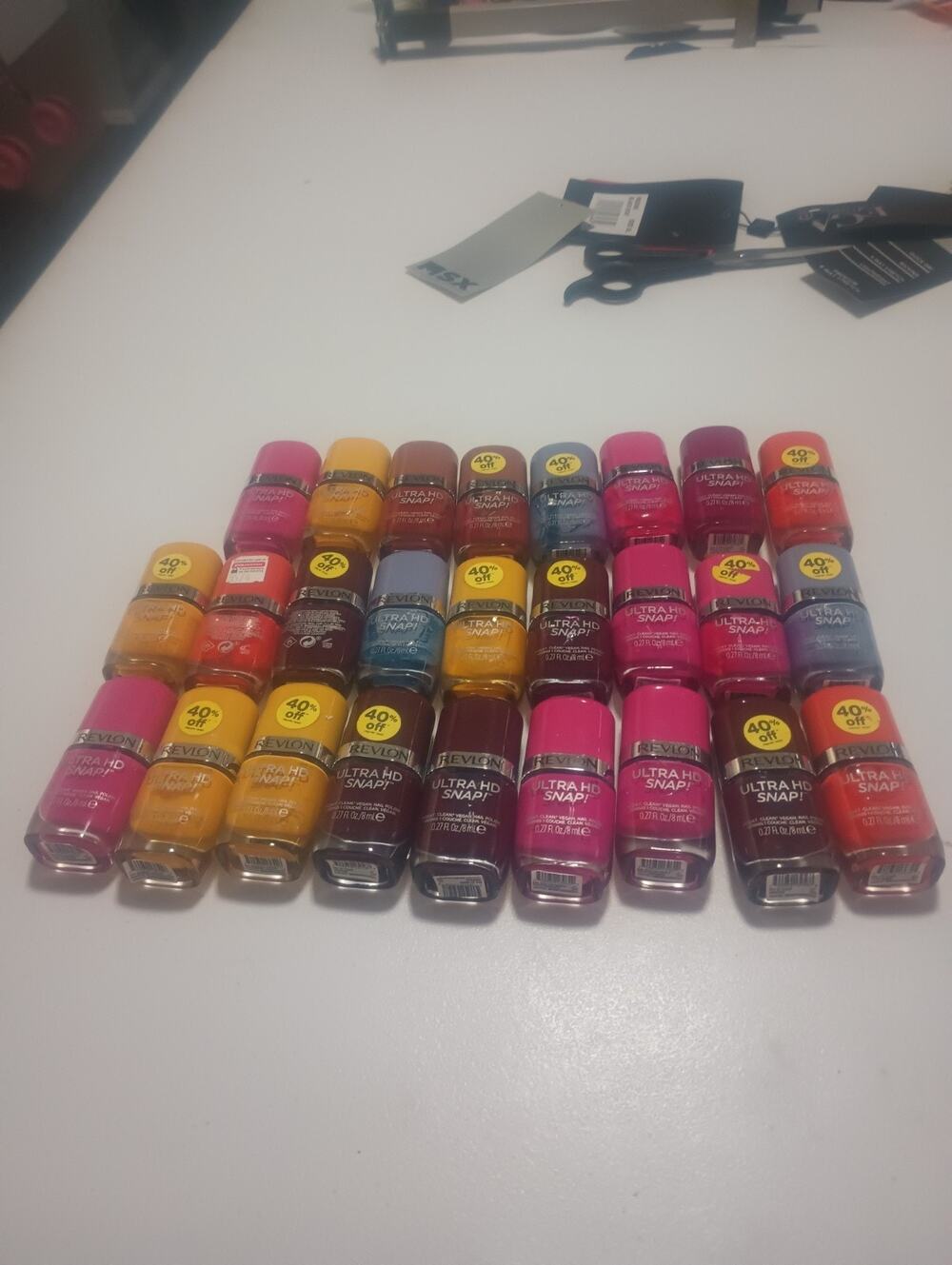 Lot Of 26 Revlon Ultra Hd Snap Nail Polish Came Of. Manifest Make Up Pallet